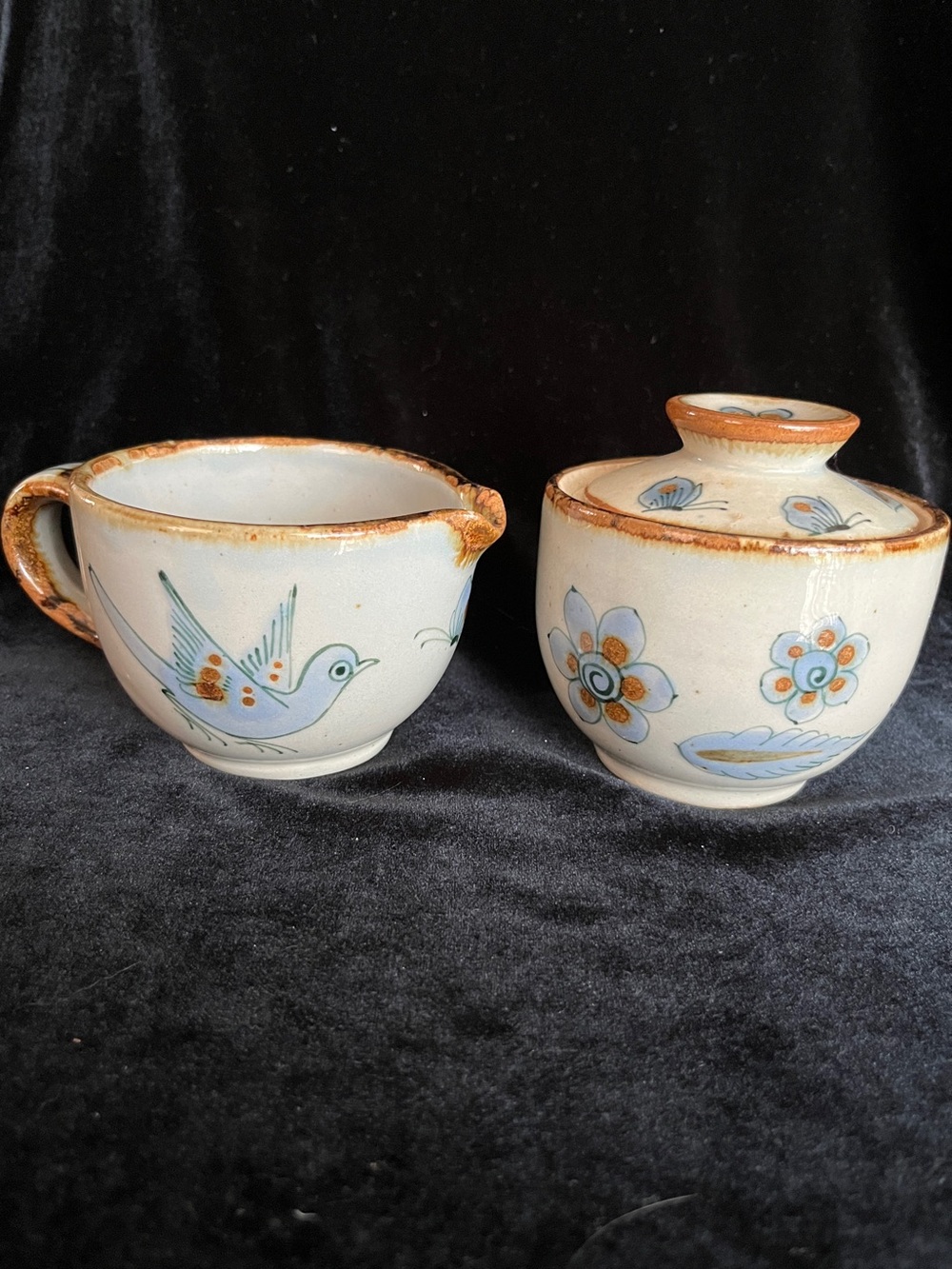 Ken Edward’s El Palomar Tonala Mexico Pottery Bird Flower Creamer & Sugar Set